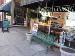 Lift Bridge Landing General Store